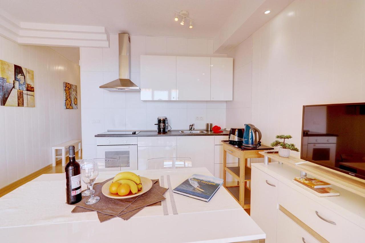 Orlando - Sea View Apartment In Costa Adeje Kültér fotó